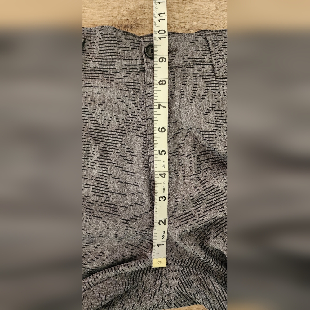 TravisMathew Gray Tropical Performance Golf Shorts Size 32 Stretch Lightweight - Picture 6 of 8